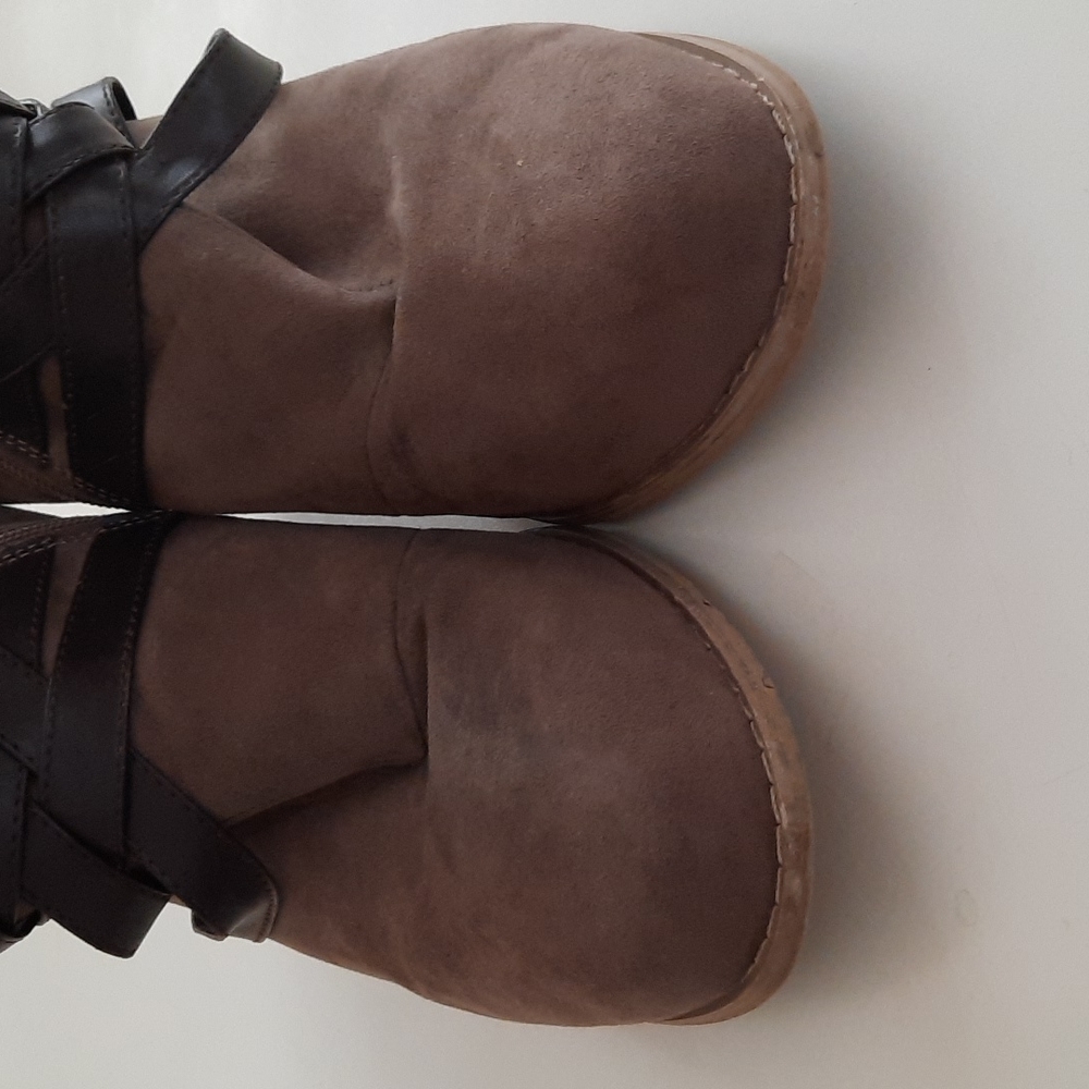 Ankle Shoes (Boots) - Size 10 (XL) - Picture 8 of 11